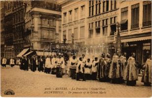 Antwerp, Antwerpen, Anvers; La Procession, Grand Place / De processie op de Groote Markt / procession