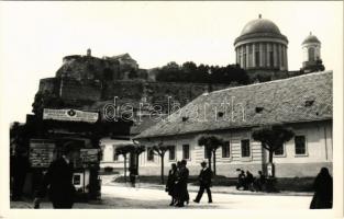 Esztergom, Bazilika, utca, dohány kisáruda üzlete. photo