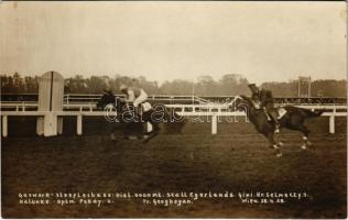 1928 Wien, Vienna, Bécs; Gaswerk Steeplechase, Stall Egerlands Gini Hr. Selmeczy 1., Halunke, Hptm. Pokay 2., Tr. Geoghegan / lóverseny / horse race. photo