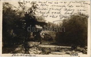 Merano, Meran (Südtirol); Gilve e Ponte di pietra / stone bridge (small tear)