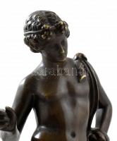 Jelzés nélkül: Mitológiai alak. Öntött, patinázott bronz, márvány talapzaton, talapzaton apró lepatt...