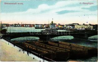 Saint Petersburg, St. Petersbourg, Leningrad, Petrograd; Pont Nicolas / bridge, tram