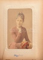 1860-1960 A Hieronymi, Kléger és a Weininger család fotóalbuma a család tagjait ábrázoló 39, részben...