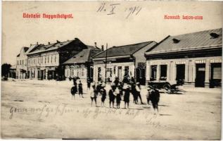 1914 Nagymihály, Michalovce; Kossuth Lajos utca. Freireich T. kiadása 371. / street
