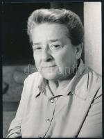 Gobbi Hilda mint Szabó néni. Keleti Éva sajtófotója 13x18 cm