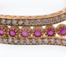 Ezüst (Ag) női, köves, karpereces karóra, quartz, működik, d: 6cm, jelzett, bruttó:33,28g