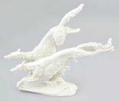 Hutschenreuther afgán agár pár, fehér mázas porcelán, tervező: K. Tutter, jelzett, 1930 körül, hibát...