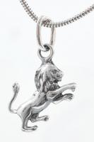 Ezüst(Ag) kígyó nyaklánc, oroszlán függővel, jelzett, h: 39,5 cm, 2,4×1,2 cm, nettó: 3,8 g