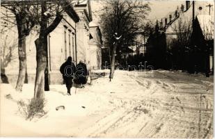 1954 Balatonfüred, téli utca januárban. photo