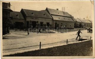 ~1934 Szécsény, Fő utca, Arnold István hentes és mészáros üzlete, Rákóczi emlék elhelyezési helye x-el jelezve. Vadász fényképész photo (EK)