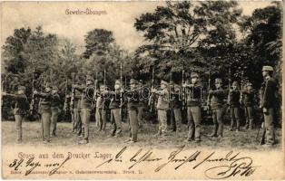 1901 Lajtabruck, Bruck an der Leitha; K.u.k. Gewehr-Übungen / katonák fegyvergyakorlat közben. Heinr. Eftenberger / soldiers during gun practice (fl)