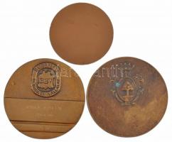 3db klf magyar emlékplakett, közte Szabó Iván (1913-1998) 1968. "Nagykőrös 1368-1968" kéto...