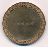 Lőrincz István (1901-1985) 1931. Házaspárt és puttót ábrázoló bronz emlékérem (42mm) T:1- patina