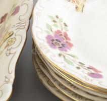 Zsolnay pillangó mintás hat személyes étkészlet, kiegészítőkkel. Kézzel festett, jelzett, hibátlan