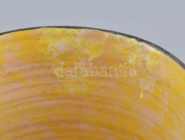 Komlós kerámia kaspó. Mázas kerámia. Jelzett. kis kopással. d: 24 cm, m: 21 cm