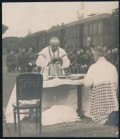 1921 IV. Károly hazatérési kisérletekor a Biatorbágyi állomáson celebrált mise. Korablei eredeti fotó 11x13 cm