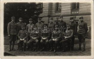 Osztrák-magyar katonák csoportja / WWI Austro-Hungarian K.u.K. military, group of soldiers. photo