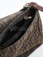 Fendi válltáska, vászon, jelzett, 23x23cm