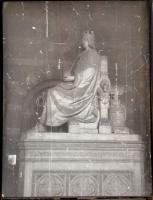 6 db különféle Forte fotópapír doboz, ebből négyben vegyes fotók, az egyikben egy tekercs film