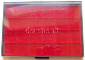 KABE használt éremtartó tálca, 24 férőhellyel, 43x43mm