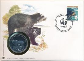 Bolívia DN (1991) "A Világ Vadvédelmi Alap (WWF) 30. évfordulója - Tremarctos Ornatus (Pápaszemes medve)" kétoldalas fém emlékérem érmés borítékban, bélyeggel és bélyegzéssel, német nyelvű ismertetővel T:1 a műanyag kapszulán kis sérülés Bolivia ND (1991) "30th Anniversary of the World Wildlife Fund - Tremarctos Ornatus" two-sided metal commemorative medallion in envelope with stamp and cancellation, with German description C:UNC the plastic capsule is slightly damaged