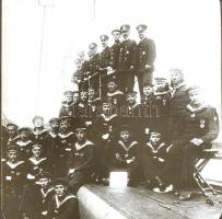 cca 1914 A Német tengeri flotta hadihajói és tengeralattjárói 23 db üveg dia (8,5x8,5 cm) mind felir...