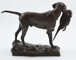 Markup Béla (1873-1945): Vadász kutya. Öntött, patinázott bronz, jelzett, öntödejel, hibátlan, m: 22...