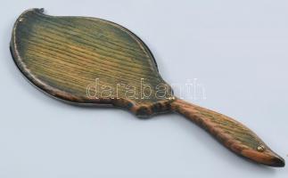 Szecessziós kézi tükör, ezüstözött alpakka borítással, jelzés nélkül, h: 34 cm