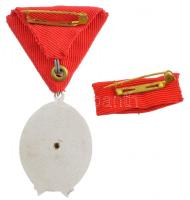 1964. "A Munka Érdemrend" ezüst fokozata, ezüstözött és zománcozott bronz kitüntetés mells...