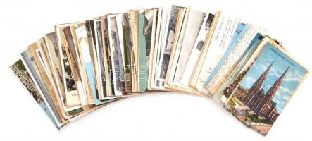 Kb. 110 db RÉGI történelmi magyar és külföldi város és motívum képeslap vegyes minőségben / Cca. 110...