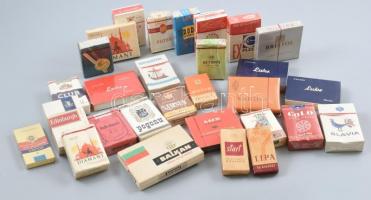 29 csomag vegyes külföldi cigaretta (albán, bosnyák, ausztrál, stb.)