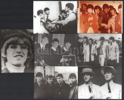 cca 1960-1970 A Beatles együttes tagjai, 7 db fotó, korabeli nagyítások, 12x9 cm