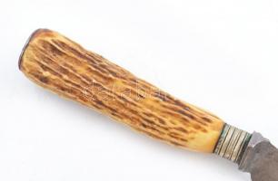 Alfred Field & Co. Sheffield angol húsvilla, kés és élező szett, agancs nyéllel, XX. sz. eleje. ...