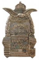 1920. M.K.R. Budapesti Vadászzászlóalj - Hű mindhalálig ezüstözött bronz sapkajelvény, PATAKY 920 gyártói jelzéssel (38x24mm) T:1-,2 patina / Hungary 1920. M.K.R. Budapesti Vadászzászlóalj - Hű mindhalálig silver plated bronze cap badge, with PATAKY 920 makers mark (38x24mm) C:AU,XF patina