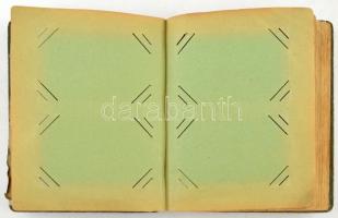 Régi képeslap album 184 férőhellyel, szakadásokkal / Old postcard album for 184 postcards with tears...