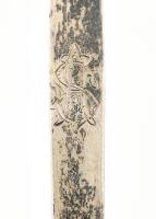 Ezüst (Ag) régi monogramos cukorfogó. Jelzett, kopásnyomokkal, 39,6 g, h: 16,5 cm