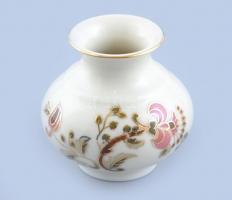 Zsolnay virágmintás váza, kézzel festett, jelzett, hibátlan, m: 7 cm