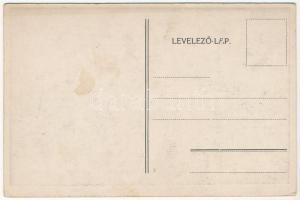 Tarpa (Bereg), Szövetkezeti bolt belseje, üzlet