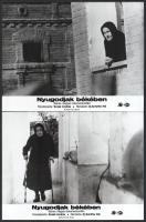 cca 1983 ,,Nyugodjak békében című magyar dokumentumfilm jelenetei és szereplői, 5 db vintage produkciós filmfotó, ezüst zselatinos fotópapíron, a használatból eredő - esetleges - kisebb hibákkal, 18x24 cm