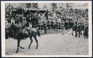 1940 Dinnyés Lajos (1901-1961) miniszterelnök üdvözlő sorai feleségének, "Erdély Felszabadulásának Emlékére. Vitéz nagybányai Horthy Miklós Magyarország kormányzója Kolozsvárott. 1940. szept. 15." képeslapon, Kolozsvár visszatért bélyegzéssel.