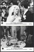 cca 1972 ,,A családapa" című olasz - francia film jelenetei és szereplői (köztük Leslie Caron é...