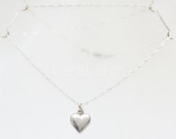 Ezüst(Ag) walles nyaklánc, szív függővel, jelzett, h: 39,5 cm, 1,5×1 cm, nettó: 2 g