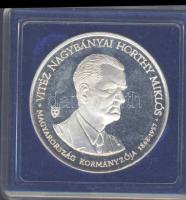1990. "Horthy újratemetése" ffém emlékérem. Szign. Bozó T:PP Eredeti dísztokban!