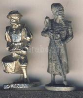 2 db ólomkatona / 2 lead soldiers