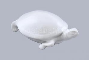 Fehér mázas Herendi teknős, jelzett: masszába nyomott Herend, minimális mázkopásokkal h: 11cm