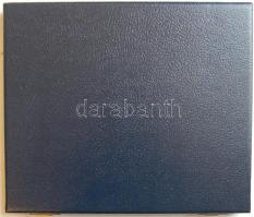 Éremtartó kazetta, 1 tálcával, összesen 28 férőhellyel, 38mm és 44mm átmérőjű érmékhez, használt, jó állapotban