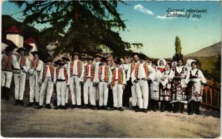 Lúzsna, Liptovská Lúzna; Luznansky kroj / Luzsnai népviselet, folklór / Slovak folklore, traditional costumes (kopott sarkak / worn corners)