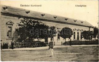 Kürtös, Kurtics, Curtici; községháza / town hall