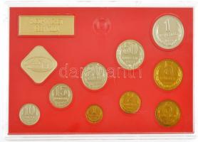 Szovjetunió 1988. 1k-1R (9xklf) forgalmi szett + Leningrád verde emlékérem eredeti dísztokban T:1 Soviet Union 1988. 1 Kopek - 1 Ruble (9xdiff) coin set + Leningrad mint commemorative coin, all in original case C:UNC