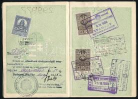 1932 Puhafedeles útlevél pecsétekkel